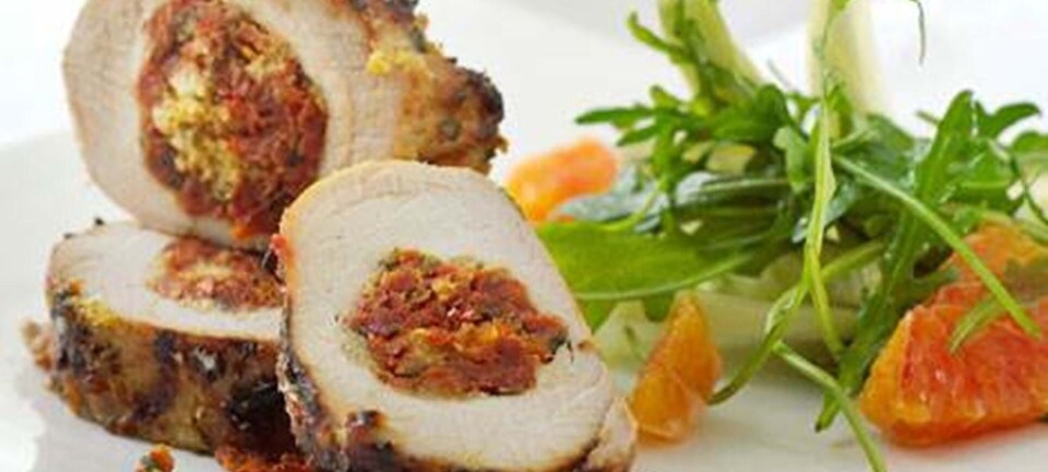 Fyldt mørbrad med fennikel-appelsinsalat