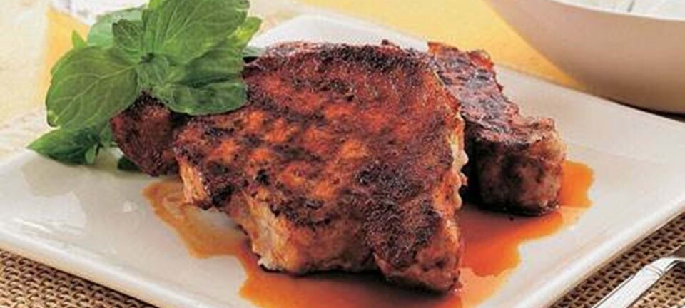 Tandoorikoteletter og agurkesalat