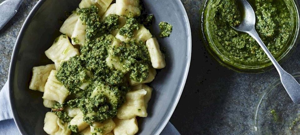 Gnocchi med basilikumpesto