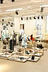 Få et eksklusivt sneak peek på den nye & Other Stories-butik