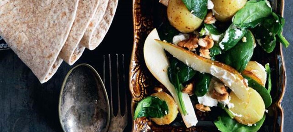 Wraps med stegte kartofler, spinat og gedeost