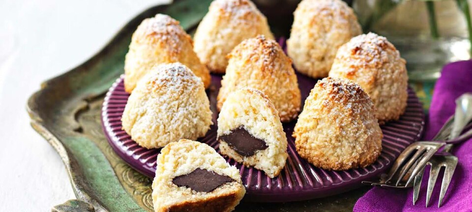 Luksus kokosmakroner med chokoladefyld