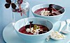 Kold jordbærsuppe med kokoschips