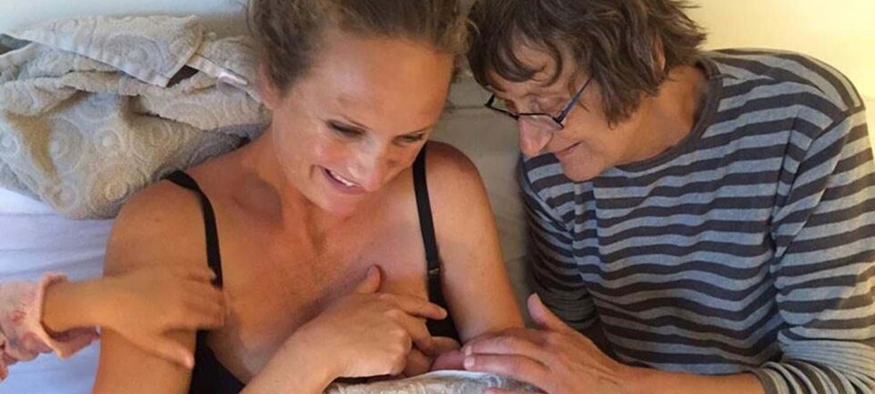 Hjemmefødsel: Jeg skulle nå at føde inden min mors næste kemobehandling