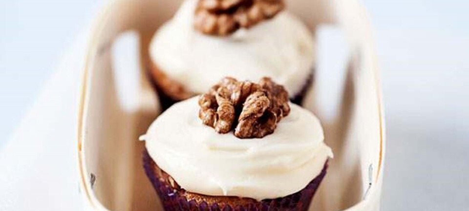 Cupcakes med kaffe, valnødder og chokolade