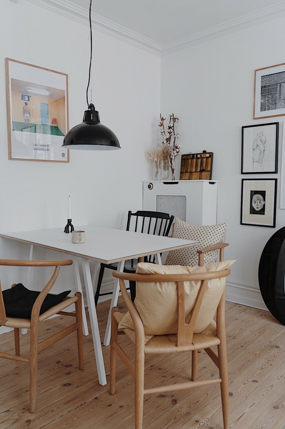 Form & Refine stolen købet Sarah efter 3 måneders hjemmearbejde.