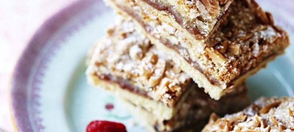Makronsnitter med rabarbermarmelade