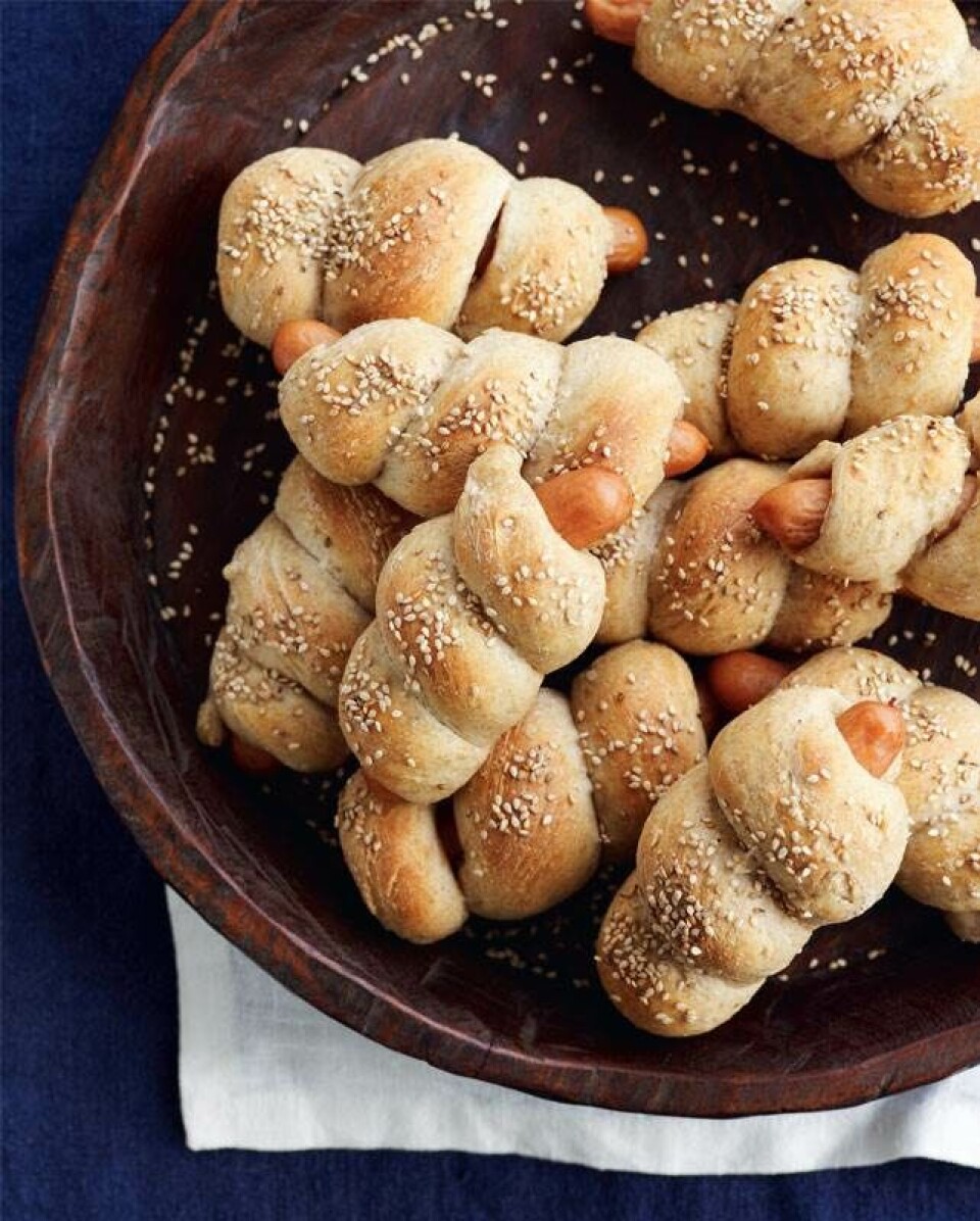 Billede 3 - Bag pølsehorn og bananbrød som eftermiddagssnacks