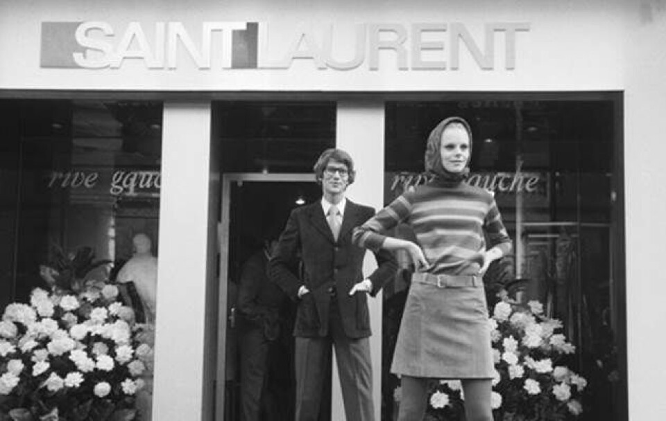 Er YSL's 'nye' logo vejen til succes?