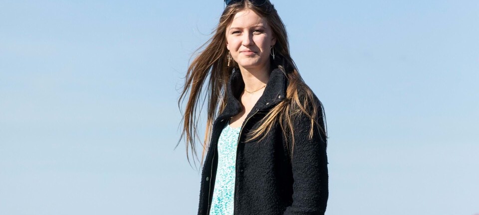 Julia kan ikke tåle vand: 'Jeg lader ikke allergien forhindre mig i at leve'