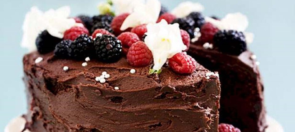 Dessert: Chokoladekage med Kahlua og cremet chokolade-frosting