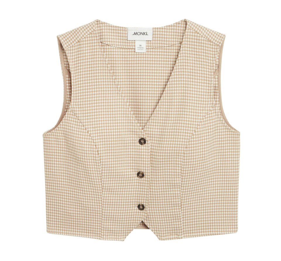 Monki_Vest.jpg