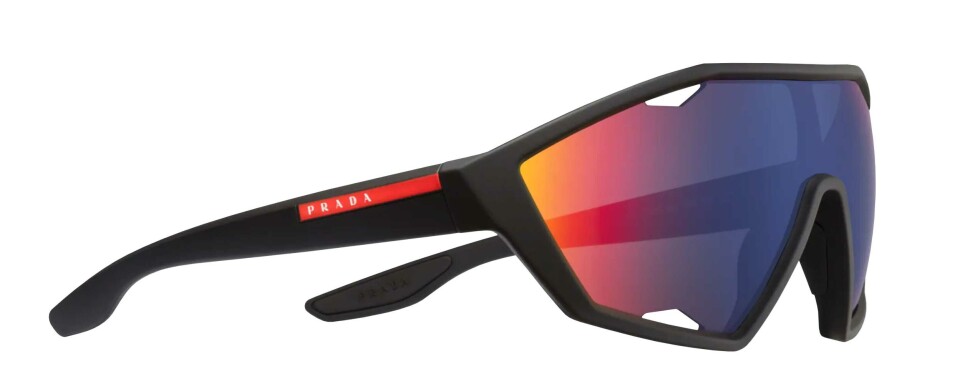 prada.jpg