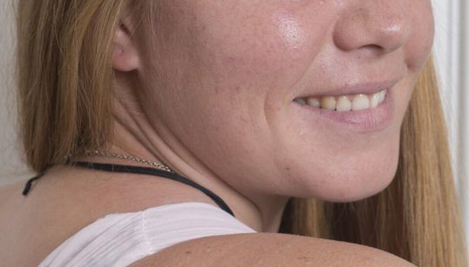 Rikke Juul Bojko har fået et evigt minde fra tiden på øen. (Foto: Peter Hauerbach)