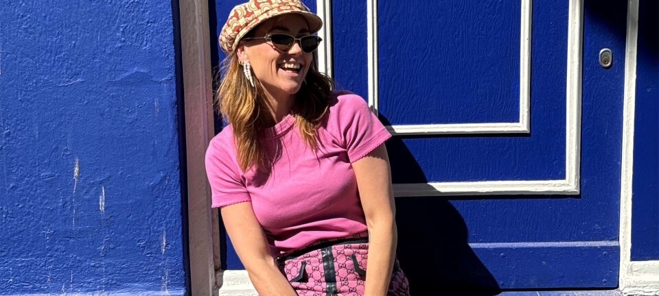 Før gik Katrine Kæmsgaard i sort, nu sætter hun tøj sammen efter særligt ét mantra