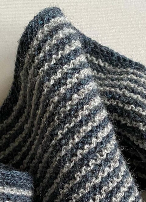 Strik selv: Skøn Fjord Bandana fra Stine Radicke Knitwear Design