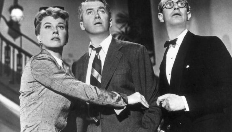 Billede 13 - Doris Day, James Stewart og Richard Wattis i 1956 i Alfred Hitchcocks film 'The Man who Knew Too Much' (Foto: Hulton Archive/Getty Images)