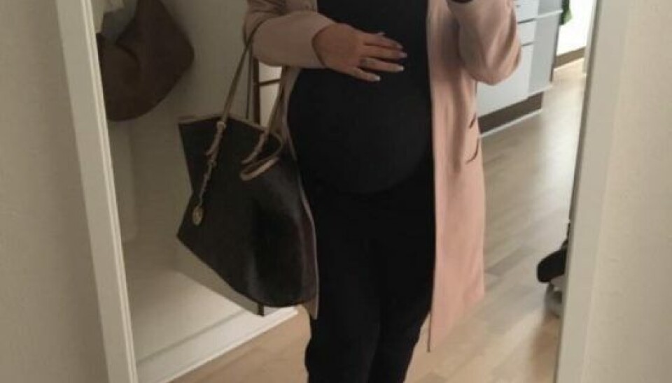 Under sine graviditeter tog Melissa henholdsvis 34 kilo og 27 kilo på. Foto: Privat