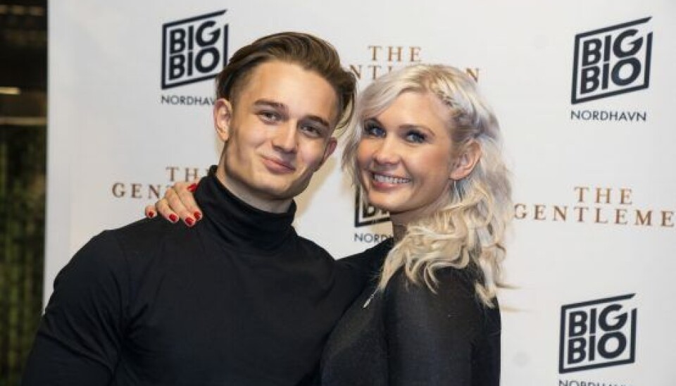 Camilla og kæresten Noah til onsdagens premiere på 'The Gentlemen' (Foto: Anthon Unger)