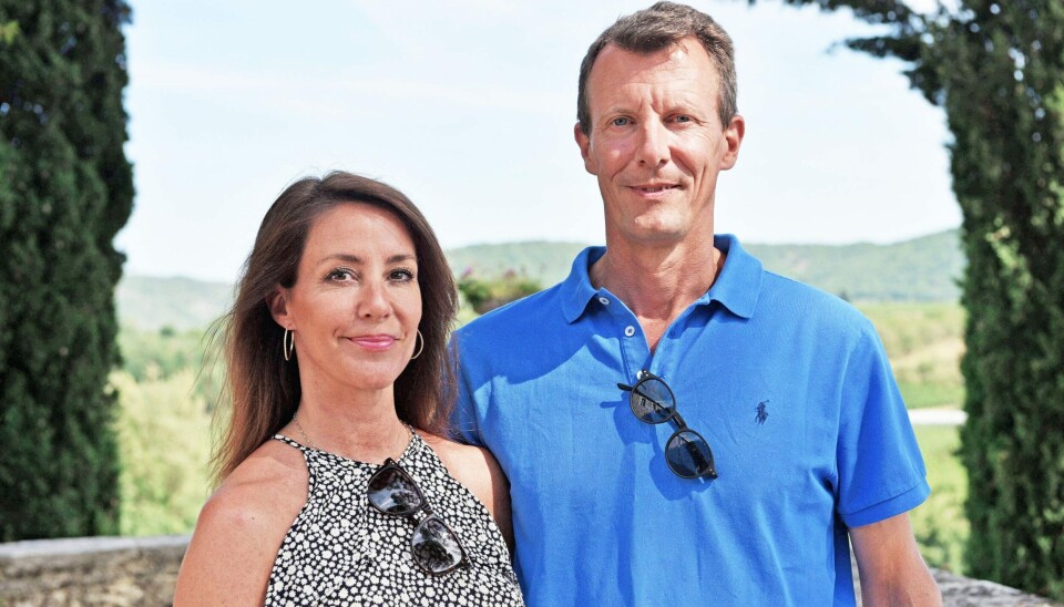 Prins Joachim blev fredag den 24. juli ramt af en blodprop i hjernen. Den viste sig at skyldes en arterie, der havde løsnet sig. Ifølge de franske læger, der er verdensførende specialister på området, er risikoen for tilbagefald meget lille, når arterien først er helet (Foto: Marc Salvet/DDM)