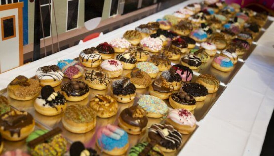 Der var selvfølgelig masser af gratis donuts til alle de fremmødte til Bronuts-receptionen i København (Foto: Anthon Unger)