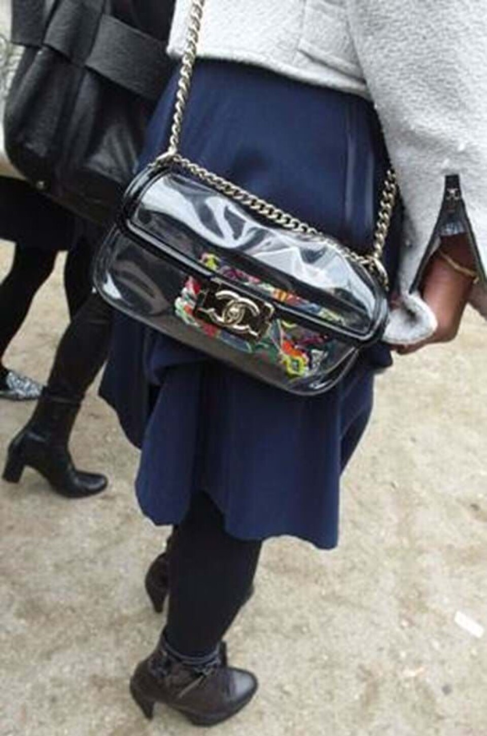 Se fransk lækkerhed på gaden til Paris Fashion Week i marts 2013