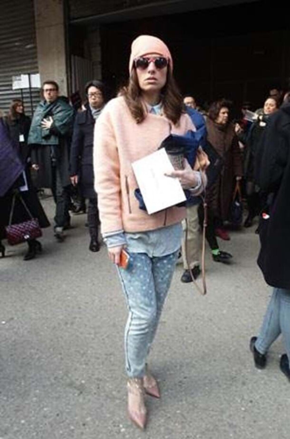 Se fransk lækkerhed på gaden til Paris Fashion Week i marts 2013