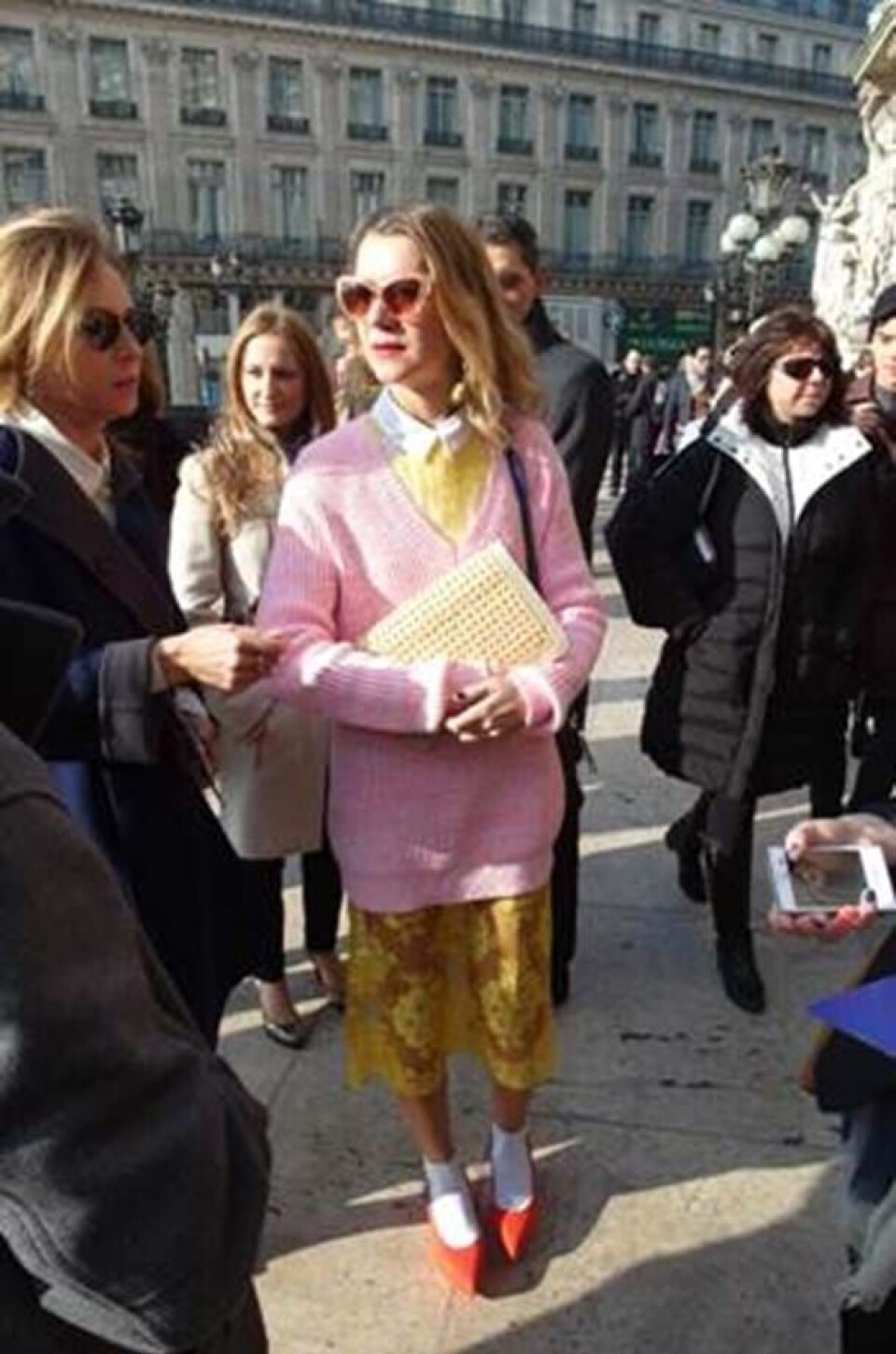 Se fransk lækkerhed på gaden til Paris Fashion Week i marts 2013