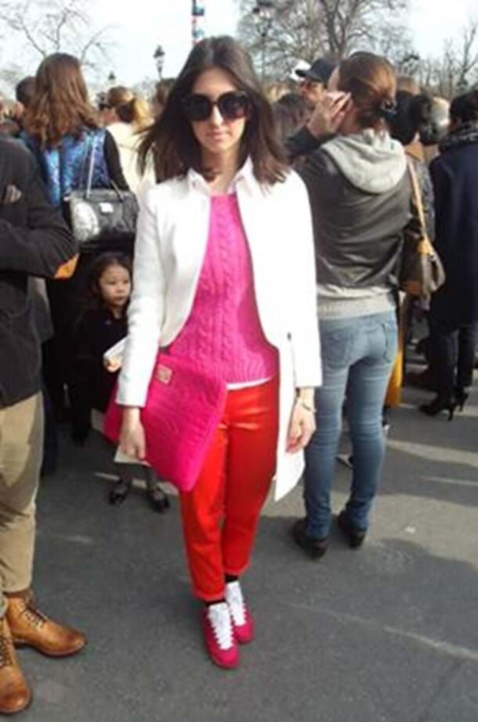 Se fransk lækkerhed på gaden til Paris Fashion Week i marts 2013