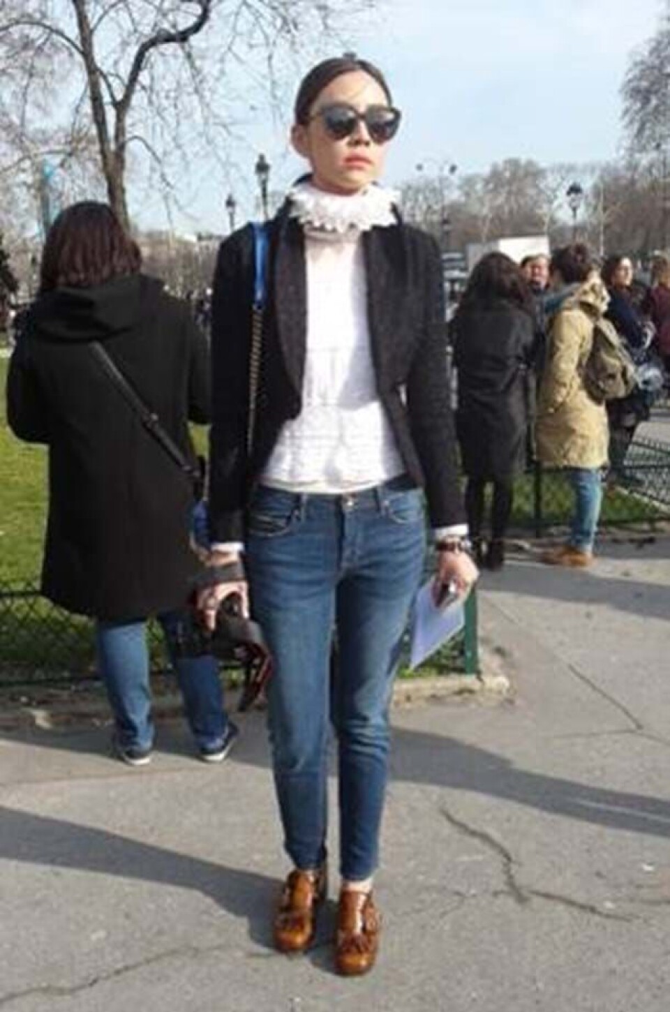 Se fransk lækkerhed på gaden til Paris Fashion Week i marts 2013