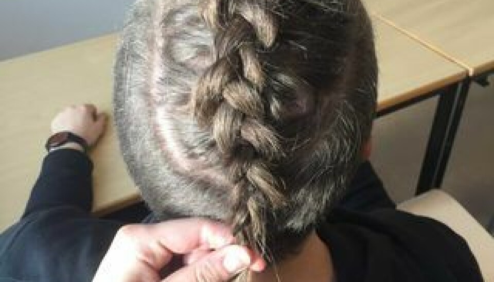 Jeppe med langt hår i 2017. Der var hår nok til en fletning. (Foto: Privat)