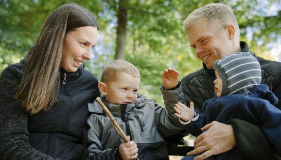 'Årgang 20'-Asmus med forældrene Lena & Mads og storebror Malthe (Foto: Daniel Hjorth)