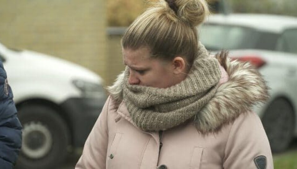Camilla stejlede, da eksperterne bad hende sælge sit hus, men hun overgav sig til fornuften og prøver stadig at få solgt huset (Foto: TV3)