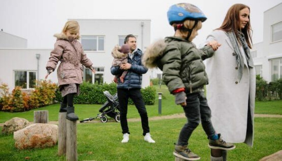 Hvis det stod til Lisbeth, så måtte der gerne komme et fjerde barn til flokken. Men den er Christian ikke med på, så parret anser familien for at være komplet, som den er nu (Foto: Daniel Hjorth/TV2)