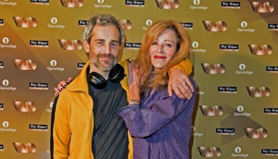 Suzanne Bjerrehuus og sønnen Oliver Bjerrehuus har et nært forhold (Foto: Henrik R. Petersen)
