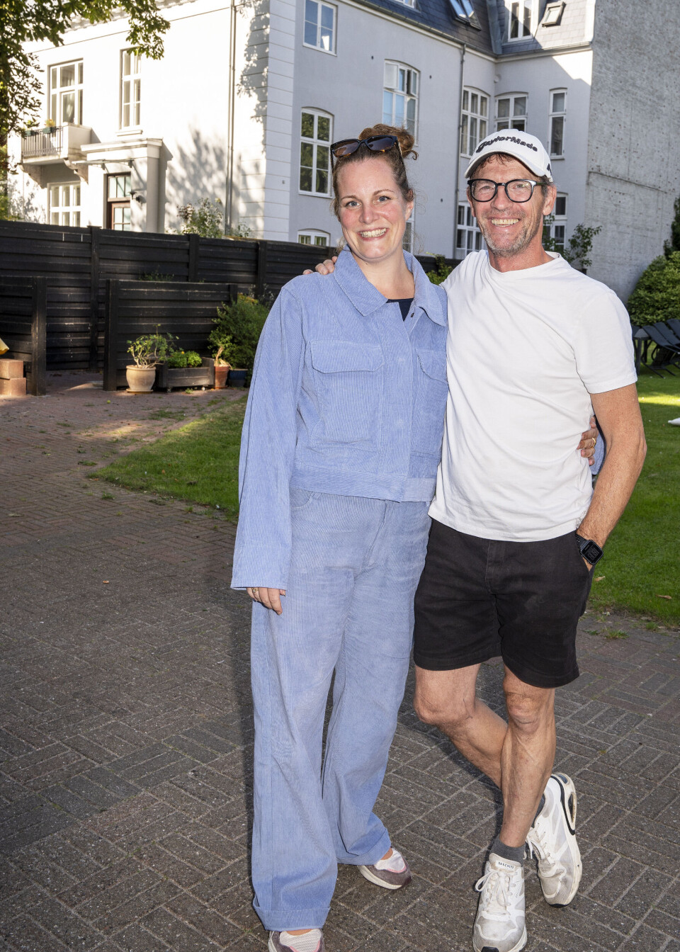 Sidste års Teaterflise-vinder, Lise Baastrup, 40, med sin mand, Jacob Dahl, 57.