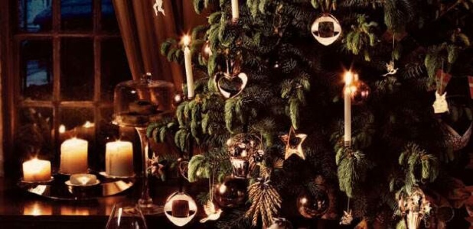 Se kendte pynte juletræ