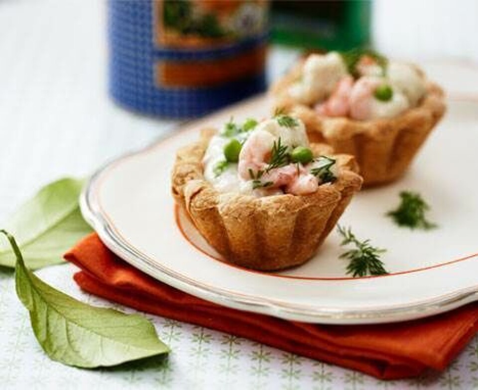 Tarteletter med fiskeboller og rejer