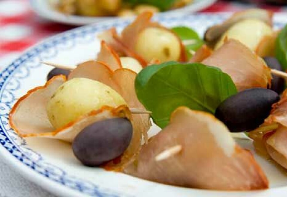 Kartofler med serranoskinke