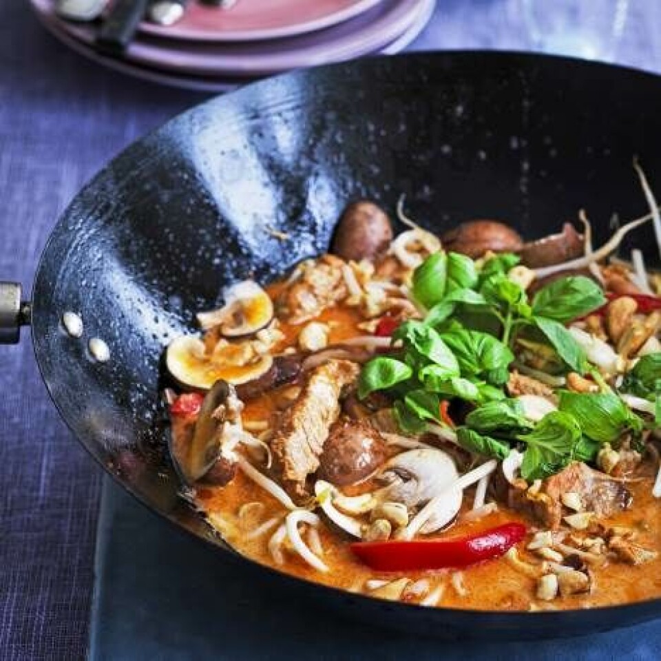 Wok med grønt og svinekød