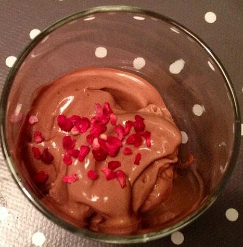 Cremet chokoladeis fra Hjemmet