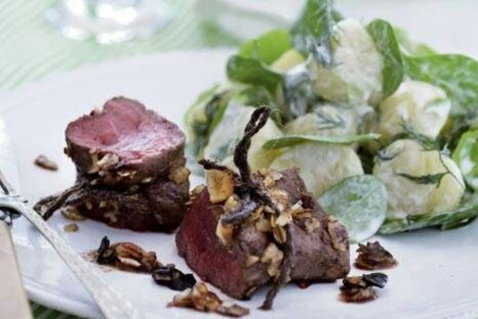 Lammefilet med kartoffelsalat i fløde
