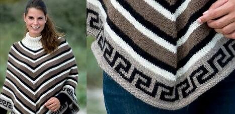 Fin poncho i perustrik fra Hjemmet