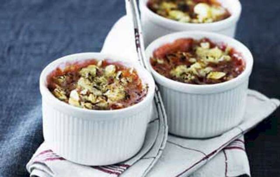 Opskrift på frisk rabarbercrumble