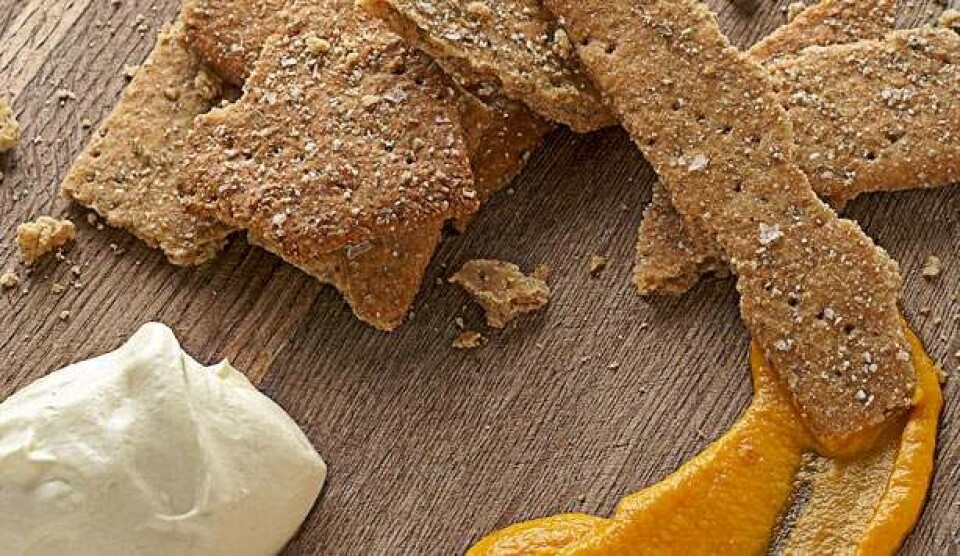 Brød opskrift med to slags dip