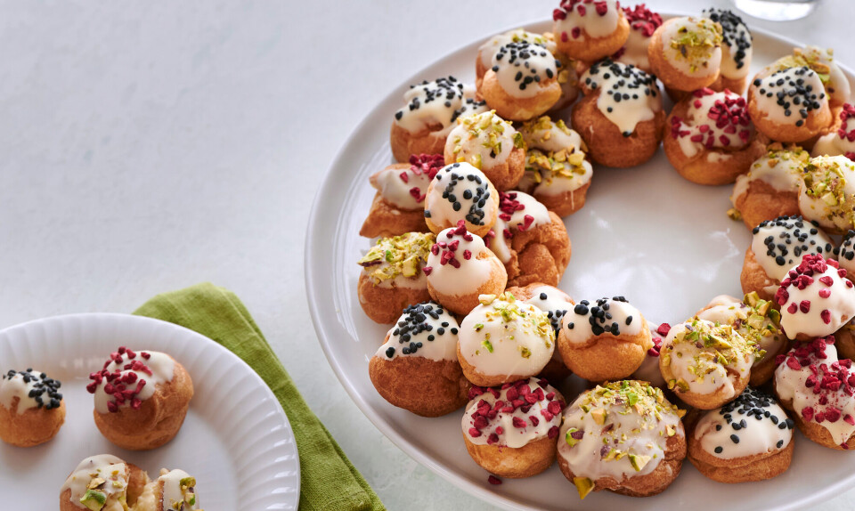 Profiteroles med hvid chokolade