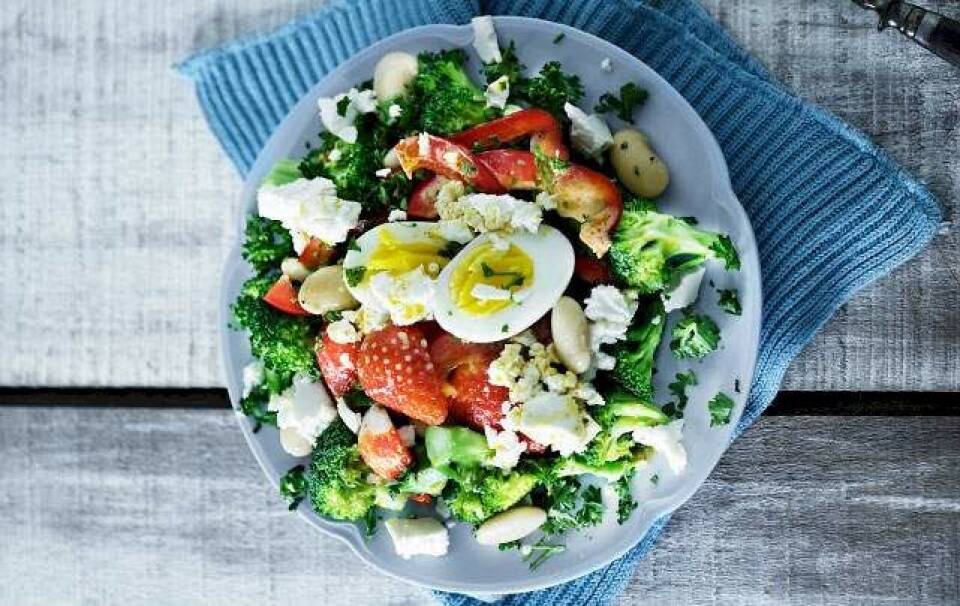 Opskrift på broccolisalat