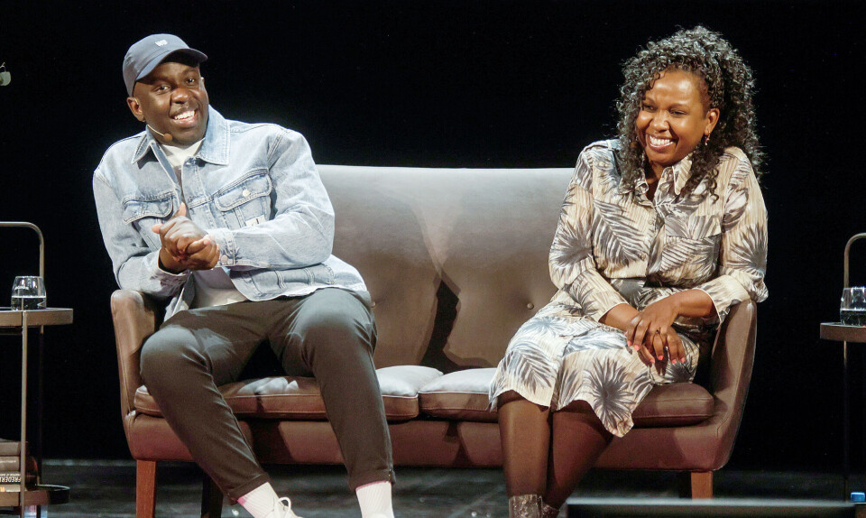Melvin Kakooza med sin mor Carolyne Kaddu Rasmussen.