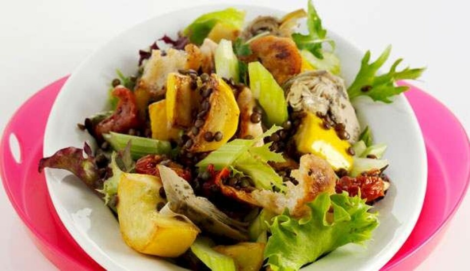 Opskrift på lun kyllingsalat