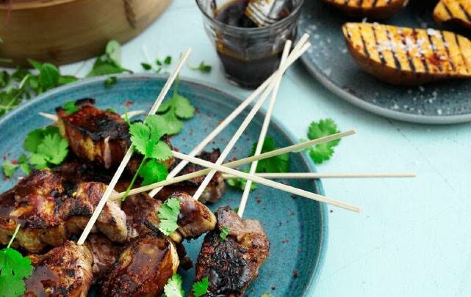 grillede svinekoteletter